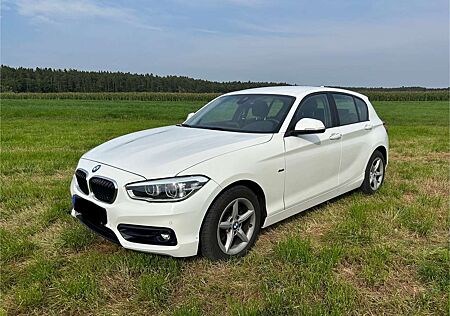 BMW 118d 118 Sport Line, inkl. Servicepaket, Unfallfrei