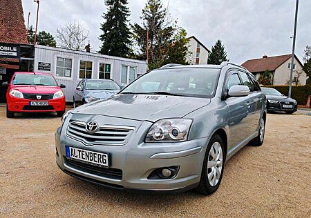 Toyota Avensis Kombi 1.8 Sol Automatik Tüv.05.2025