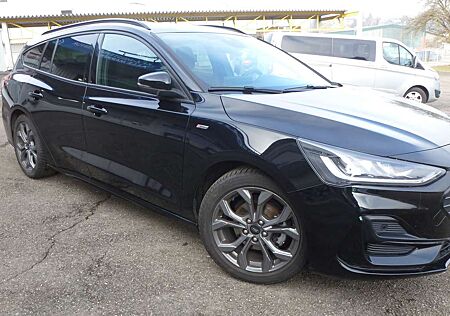Ford Focus ST-Line Winterpa.*NAVI*get.Scheiben*PDCv+h*Kamer