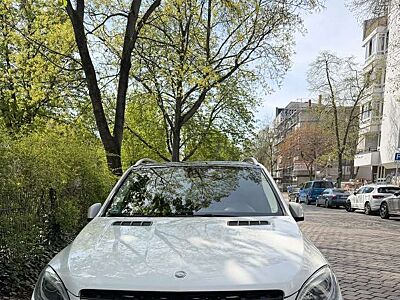 Mercedes-Benz ML 350 ML 350 CDI BlueTec (166.024)