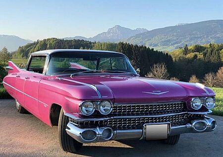 Cadillac Deville Series 62, a real pink Cadillac