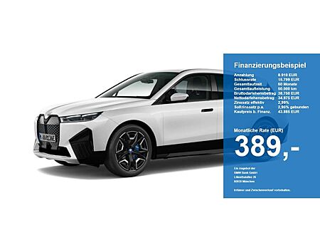 BMW iX xDrive40 ACC Laser SpurAss StHzg 360° AHK RFK