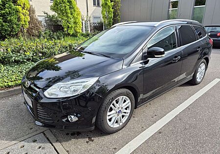 Ford Focus Turnier 1.6 EcoBoost Start-Stopp-System Titanium