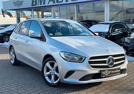 Mercedes-Benz B 180 d 8G-DCT*1-HAND*AHK*NAVI*PDC*SPURHALTE