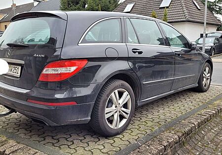 Mercedes-Benz R 350 R 350 CDI L DPF 4Matic 7G-TRONIC