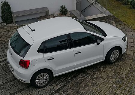 VW Polo Volkswagen 1.0 (Blue Motion Technology) Trendline