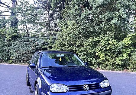 VW Golf Volkswagen 1.4