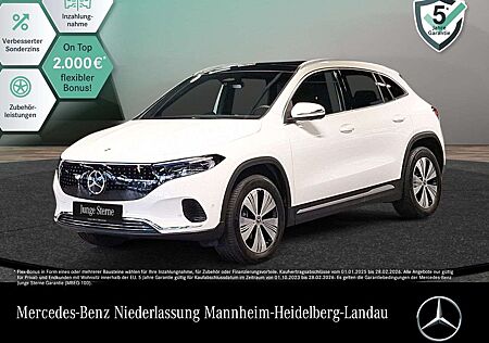 Mercedes-Benz EQA 300 4M PROG+ADVANCED+AHK+PANO+360+SPUR