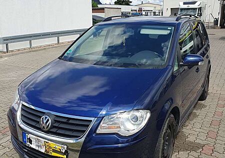 VW Touran Volkswagen Diesel 2.0 TDI Trendline