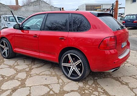 Porsche Cayenne Turbo