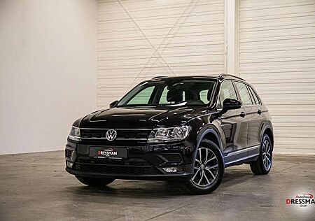 VW Tiguan Volkswagen Comfortline PANO NAVI LEDER KEYLESS