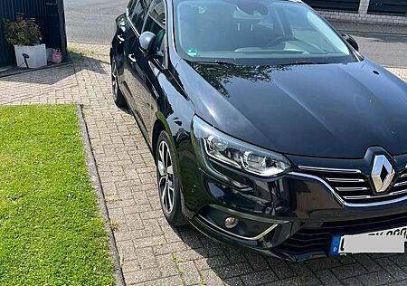 Renault Megane BOSE-Edition
