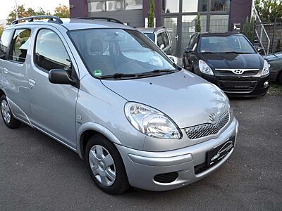 Toyota Yaris Verso 1.3 VVT-i Sol *AUTOMATIC - TÜV NEU*