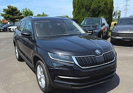 Skoda Kodiaq 2.0 TDI DSG Style ACC- AHK - PANO - LEDER - 360