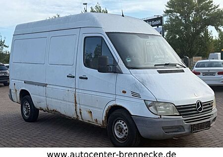 Mercedes-Benz Sprinter 211 CDI Automatik / KLIMA