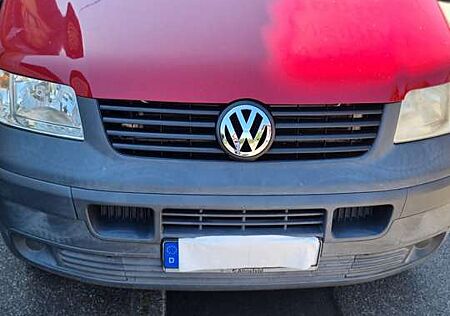 VW T5 Caravelle Volkswagen Caravelle Kurz (7.Si.)Tauschmotor bei 252000
