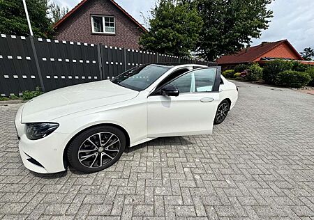 Mercedes-Benz E 220 d 9G-TRONIC AMG Line