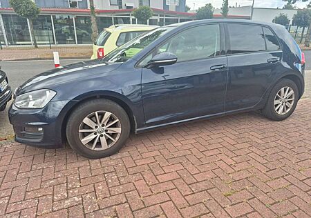 VW Golf Volkswagen VII Lim. Comfortline BMT