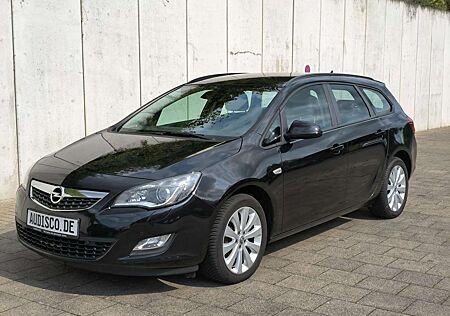 Opel Astra ST Innovation Leder Xenon Navi PDC TüvNEU