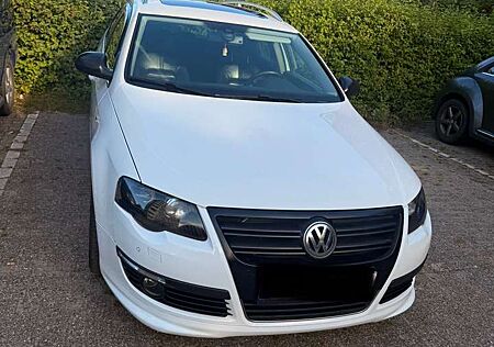 VW Passat Volkswagen 2.0 TDI DPF R-Line Edition Plus