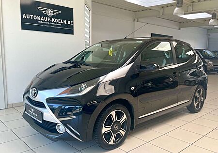 Toyota Others Aygo AYGO 1,0 x-clusiv/Klima/SitzHeiz/Tempomat/