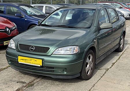 Opel Astra 1.6 Edition 100