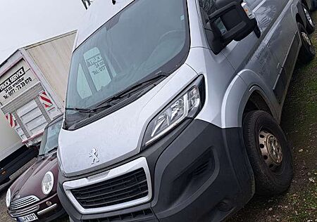 Peugeot Boxer HDi 330 L1H1 Pro