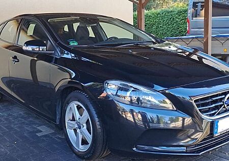Volvo V40 Diesel D2 "You" AUTOMATIK