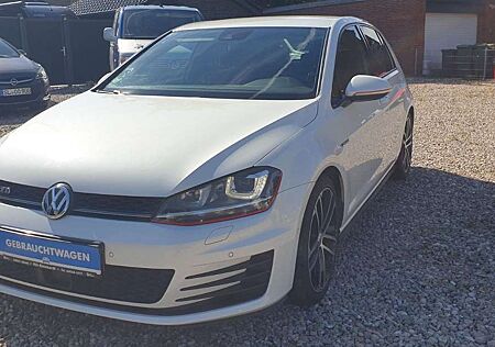 VW Golf Volkswagen VII Lim. GTD BMT