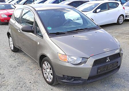 Mitsubishi Colt 1.1 *TÜV NEU* KLIMA ALLWETTER CD AUX-IN SERVO