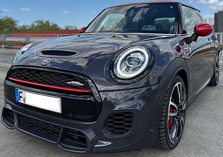 Mini John Cooper Works 3-TÜRER Aut.