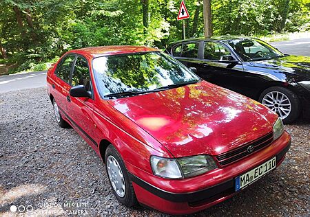 Toyota Carina Liftback 2.0 GLi