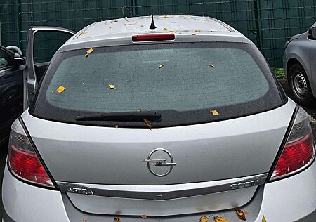Opel Astra gebraucht kaufen Opel Astra 1.4 Selection 110 Jahre