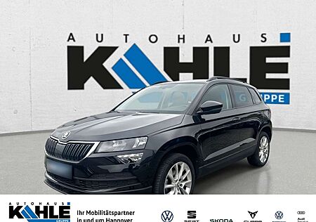 Skoda Karoq gebraucht kaufen Skoda Karoq 1.5 TSI Style Black CarPlay AHK Navi PDC