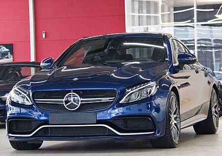 Mercedes-Benz C 63 AMG C63 S AMG PERFORMANCE *SCHALENSiTZE*SPORTABGAS*