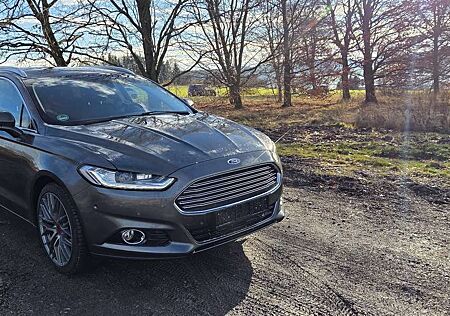 Ford Mondeo Turnier 2.0 TDCi Start-Stopp PowerShift-Aut Titani