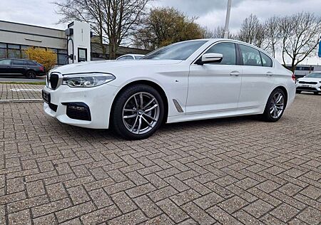 BMW 520 dA Lim.** M Sportpaket; HUD, AHK; Kamera **