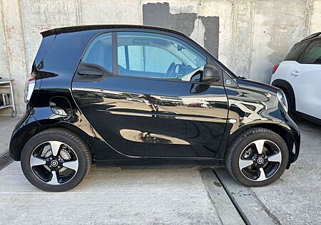 Smart ForTwo EQ Exclusive R-Kamera Sound-System JBL