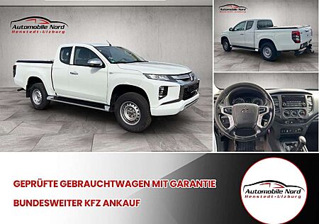 Mitsubishi L200 Basis Club Cab 4WD