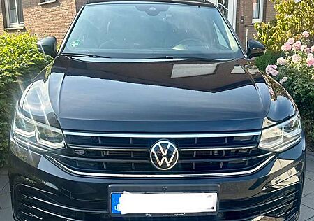 VW Tiguan Allspace Volkswagen 2.0 TDI SCR 4Motion DSG R-Line