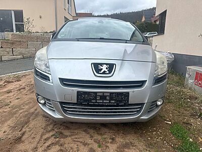 Peugeot 5008 5008 e-HDI FAP 115 EGS6 Stop