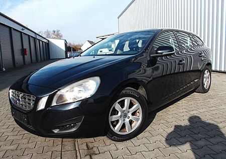 Volvo V60 T3.TÜV.10/2027.AHK.MULTI.6GANG.PDC.