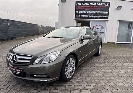 Mercedes-Benz E 200 CGI BlueEfficiency **1.Hand* Top-Gepflegt**