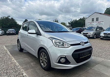 Hyundai i10 FIFA World Cup Edition Sport Lenkrad