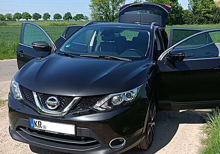 Nissan Qashqai 1.6 dCi Xtronic Black Edition