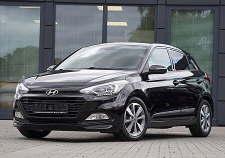 Hyundai i20 blue Passion *MIT 2 JAHREN GARANTIE*