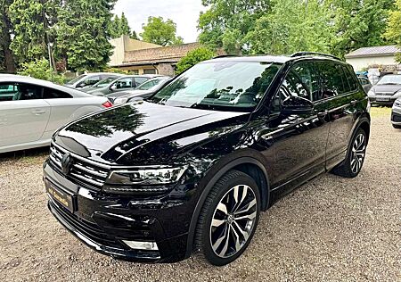 VW Tiguan Volkswagen R-Line Highline 4Motion Navi Pano Head-UP KylessGo