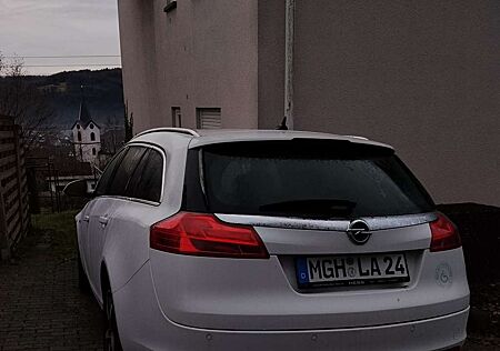 Opel Insignia 2.0 CDTI Sports Tourer Automatik Edition