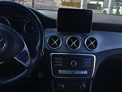 Mercedes-Benz CLA 180 CLA 180 AMG Line