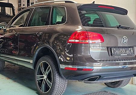 VW Touareg Volkswagen V6 TDI BMT/Start-Stopp Terrain Tech 4Mot